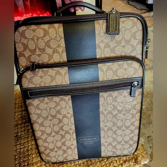 COACH Monogram Tan Camel Air Carry On Pull Bar Overhead Cruise Case Luggage NWT - Picture 2 of 7